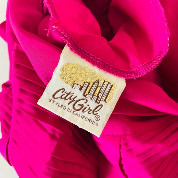 VINTAGE City Girl Pink Mockneck Long SleeveBlouse - Picture 7 of 7